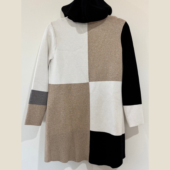 Sioni Hooded Cardigan - Medium - Picture 2 of 3